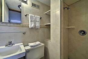 Updated Beech Mountain Condo w/ Views, Near Skiing