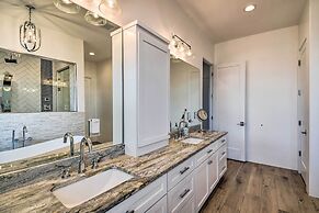 Desert Views, Fire Pit: Serene Phoenix Getaway