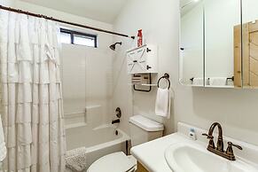 Near Hiking: 'ponderosa Paradise' Overgaard Cabin