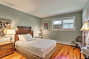 Wawayanda House on 62 Acres - Multiple Fireplaces!