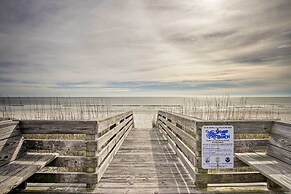 Gulf Shores Getaway w/ Pool, Spa & Beach Access!