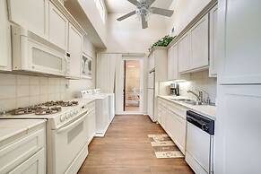 Chic California Escape w/ Pool, Hot Tub & Patio!
