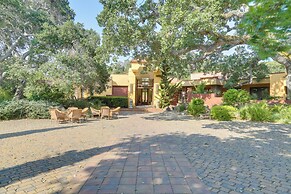 Chic California Escape w/ Pool, Hot Tub & Patio!
