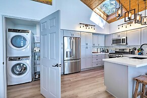 Mtn-view Cabin w/ Game Room & Deck in Flagstaff