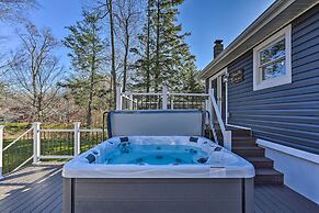 Tobyhanna Home w/ Hot Tub & Resort Amenities