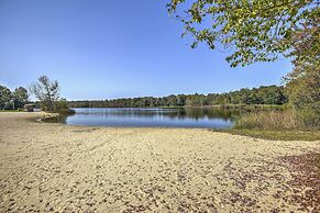 Tobyhanna Home w/ Hot Tub & Resort Amenities