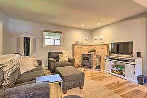 Tobyhanna Home w/ Hot Tub & Resort Amenities