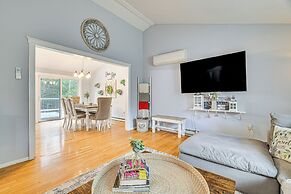 Tobyhanna Home w/ Hot Tub & Resort Amenities