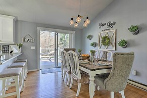 Tobyhanna Home w/ Hot Tub & Resort Amenities