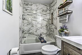 Tobyhanna Home w/ Hot Tub & Resort Amenities