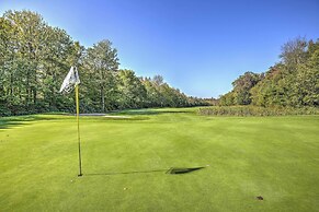 Tobyhanna Home w/ Hot Tub & Resort Amenities