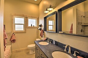 Unique Cortez Family Getaway w/ Mountain Views!