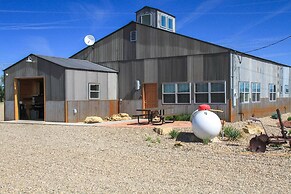 Unique Cortez Family Getaway w/ Mountain Views!