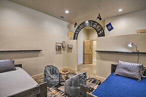 Unique Cortez Family Getaway w/ Mountain Views!