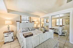 Private Pool: Lakefront Home in Hot Springs!