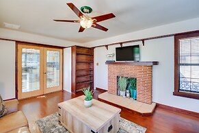 Private Pool: Lakefront Home in Hot Springs!