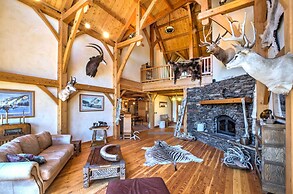 Stunning Silesia Home, Horse Boarding + River View