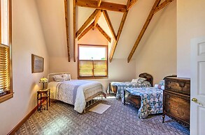 Stunning Silesia Home, Horse Boarding + River View