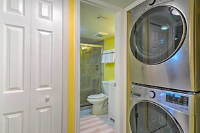 Cheery Condo With Pool Access: 3 Miles to Beach!