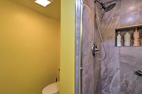 Cheery Condo With Pool Access: 3 Miles to Beach!