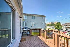 Morgantown Home w/ Patio: Near WVU Football!