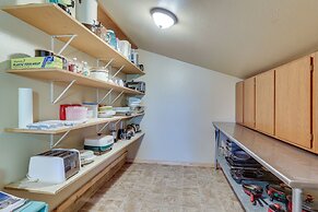 Black Hills Vacation Rental 25 Mi to Mt Rushmore!