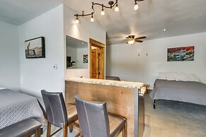 Central Lava Hot Springs Studio w/ Deck & Views!