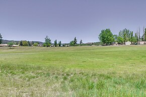 Ruidoso Golf Condo - Patio, Fire Pit & Mtn View!