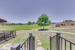 Ruidoso Golf Condo - Patio, Fire Pit & Mtn View!