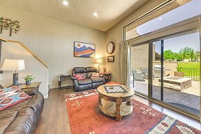 Ruidoso Golf Condo - Patio, Fire Pit & Mtn View!