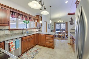 < 1 Mi to Lake: Hot Springs Village Escape w/ Deck