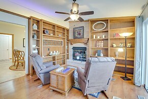 < 1 Mi to Lake: Hot Springs Village Escape w/ Deck