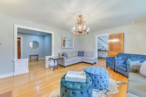 Slope Views: Luxe Windham Retreat w/ Hot Tub!