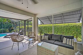 Naples Oasis w/ Screened Pool, Bike to Beach!