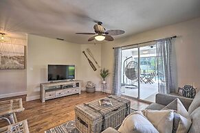 Naples Oasis w/ Screened Pool, Bike to Beach!