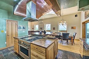 Lakefront Country Home w/ Waterslide & Trampoline!