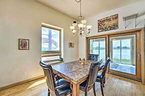 Lakefront Country Home w/ Waterslide & Trampoline!