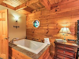 'cozy Nest' Gatlinburg Cabin w/ Porch & Jacuzzi!