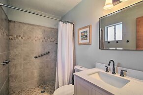 Near Hiking & Golfing: Pinetop Cabin w/ Deck