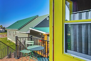 Colorful Sugar City Apartment ~ 4 Mi to Byu!