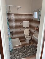 Seafront apt With Balcony, sea View and Mooring