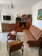 Seafront apt With Balcony, sea View and Mooring