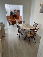 Seafront apt With Balcony, sea View and Mooring