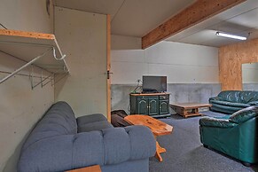 Waterfront Arkdale Retreat: 2 Acres w/ Deck & View
