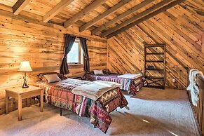 Cabin on Kenai Peninsula: Family & Group Friendly!