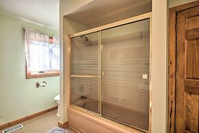 Cabin on Kenai Peninsula: Family & Group Friendly!