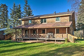 Cabin on Kenai Peninsula: Family & Group Friendly!