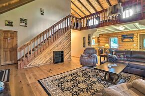 Cabin on Kenai Peninsula: Family & Group Friendly!