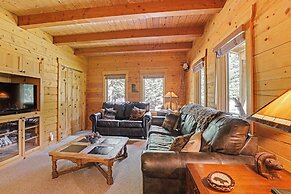 Cle Elum Mountain Cabin w/ Hot Tub & Trails!