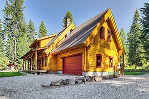Cle Elum Mountain Cabin w/ Hot Tub & Trails!
